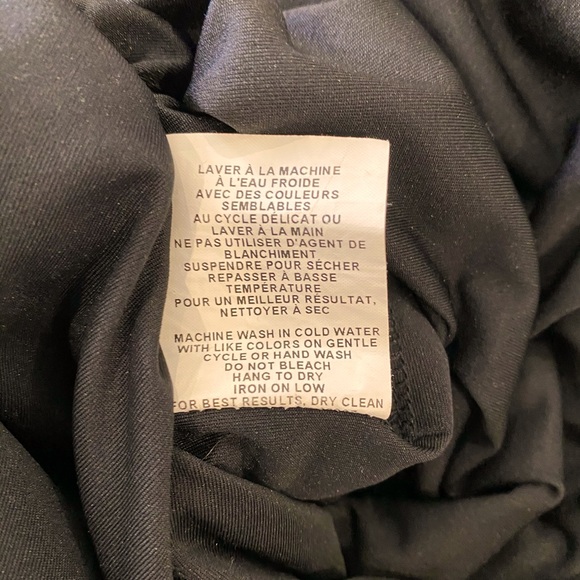 Le Chateau black scoop neck dress size small - Picture 10 of 10